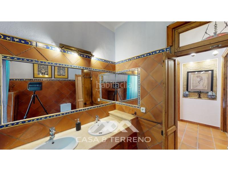 Foto b893afb5-8075-4872-a2d8-c1e0886507f0. Geschäftsraum in Sayalonga