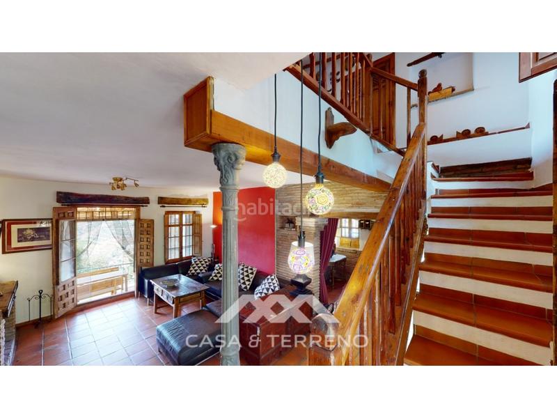 Foto baca1e77-6260-44a9-ad1a-934c4c227d17. Geschäftsraum in Sayalonga