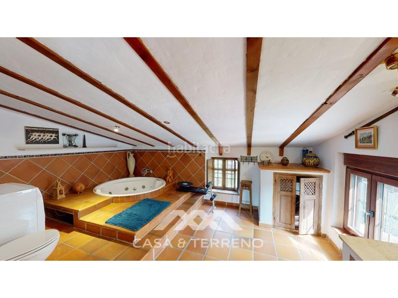 Foto c2ea4621-7d16-48d9-b89c-6fa3d326bde0. Geschäftsraum in Sayalonga