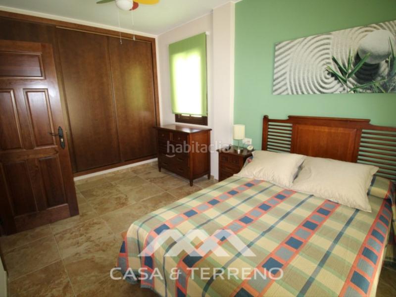 Foto 31a8d455-76f5-432e-b6e9-2e938dd9c645. Maison jumelée dans calle dans Salares