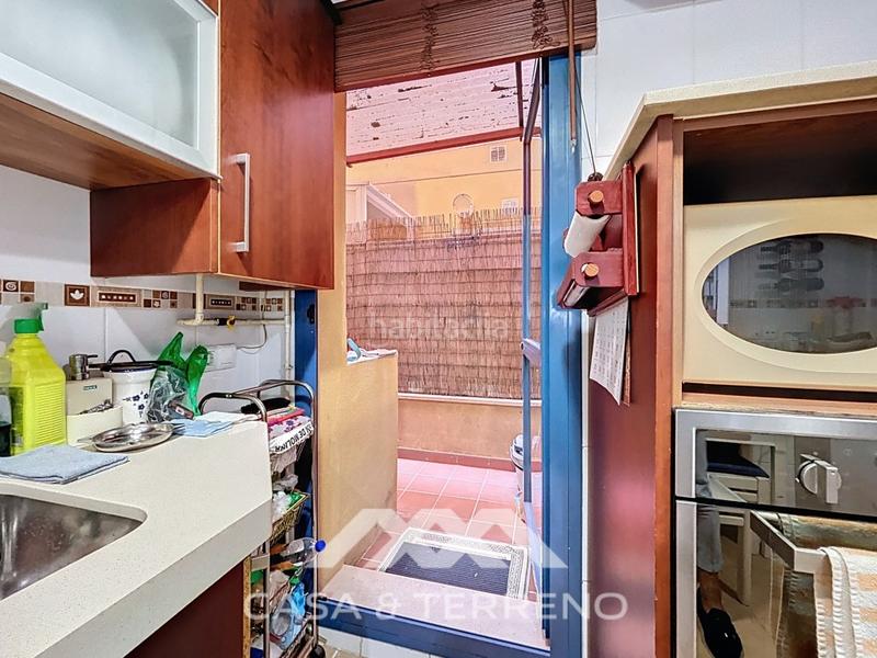 Foto 0b504ba5-486c-493e-9769-01c0a96cb2a9. Appartamento con parcheggio in El Tomillar Torre del Mar