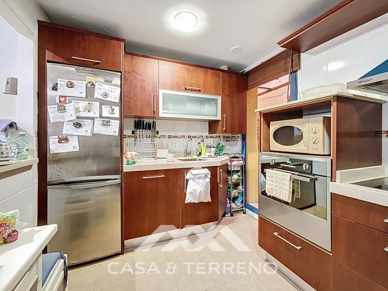 Foto 243c4601-d26f-4160-beba-4d8a3a81496c. Appartamento con parcheggio in El Tomillar Torre del Mar