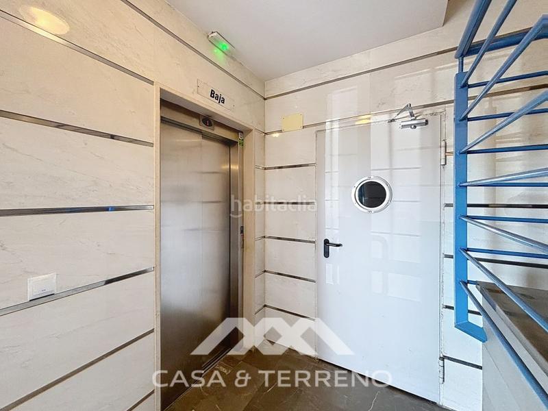 Foto 4ea4a716-5e05-4ff4-abc4-bf0f136297cd. Appartamento con parcheggio in El Tomillar Torre del Mar