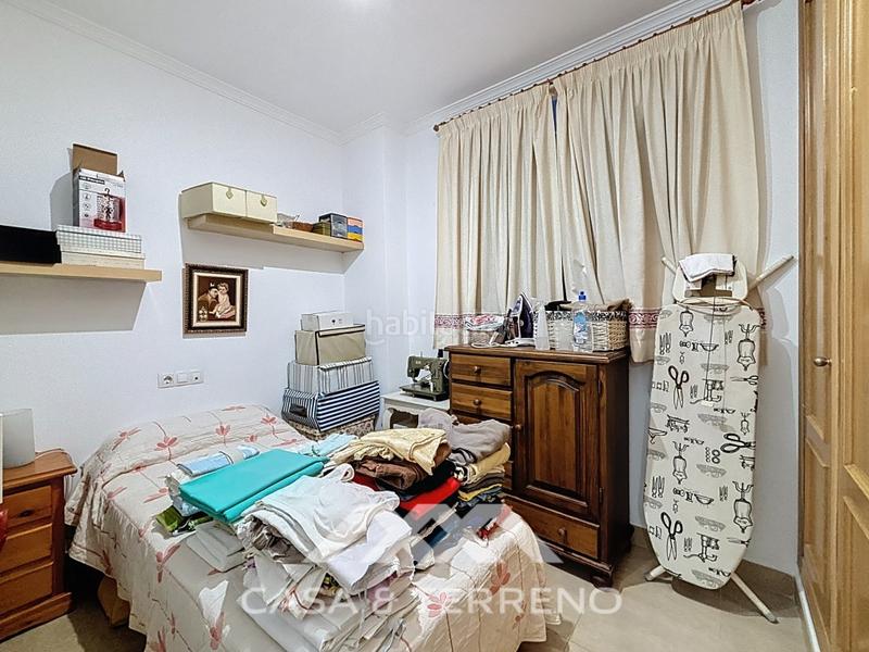 Foto 7c698a87-7d61-49d0-b1c0-e934f287e135. Appartamento con parcheggio in El Tomillar Torre del Mar