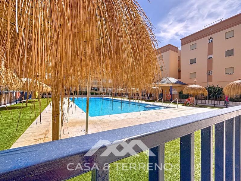 Foto 005ca620-6afd-4fd9-bfeb-76296b6fd59d. Etagenwohnung mit parking pool in El Morche Torrox