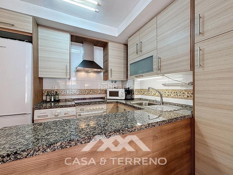 Foto 1f4e2427-326f-425e-ac3c-f5d0bfe47e5d. Etagenwohnung mit parking pool in El Morche Torrox