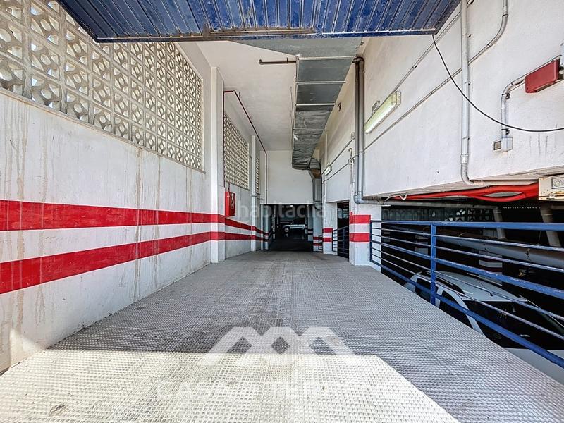 Foto 61c9adfe-cc29-4ece-9c30-e47597fdaa51. Etagenwohnung mit parking pool in El Morche Torrox