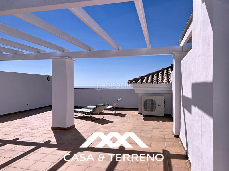 Foto 5cf28659-daf6-495b-9410-5521c590238b. Àtic amb aparcament piscina a Diseminados Rincón de la Victoria