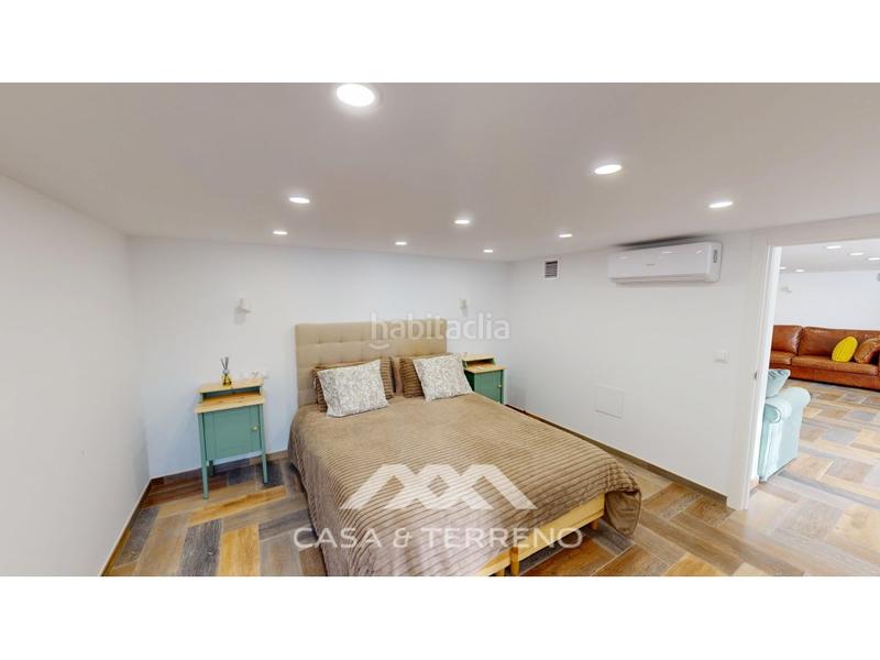 Foto 4829b1c3-363b-446e-8b87-c9538975d64d. Casa con parcheggio piscina in Caleta de Velez