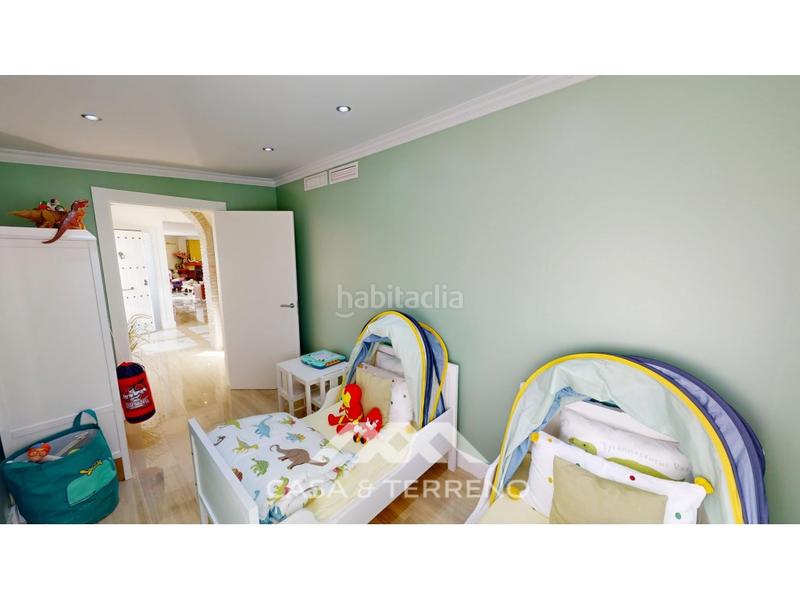 Foto 660da592-643d-4286-9e6d-4f83685868f7. Casa con parcheggio piscina in Caleta de Velez