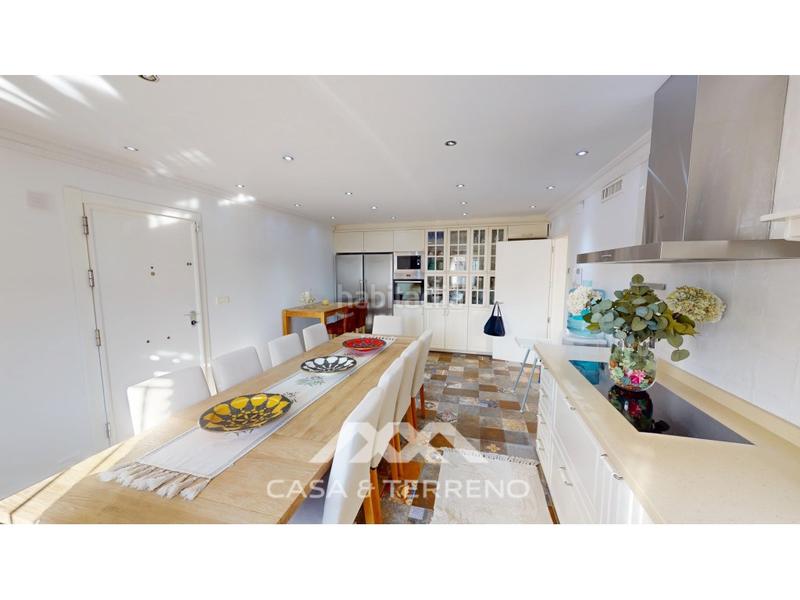 Foto 9dc5ee77-5e85-4adc-ac54-fbbf416a0acb. Casa con parcheggio piscina in Caleta de Velez