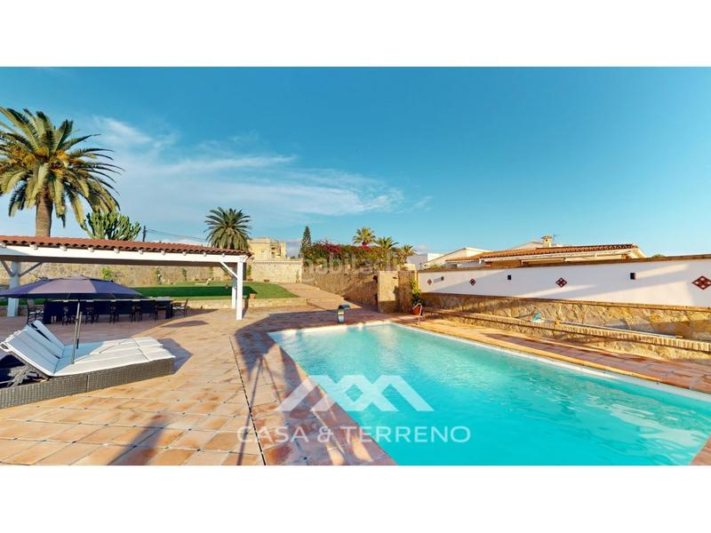 Foto acc9e736-5dac-4390-8391-ab4f2ef4478f. Casa con parcheggio piscina in Caleta de Velez