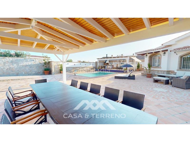 Foto c832d5d5-a6d1-4ba2-8b4e-c6eeccdcea65. Casa con parcheggio piscina in Caleta de Velez