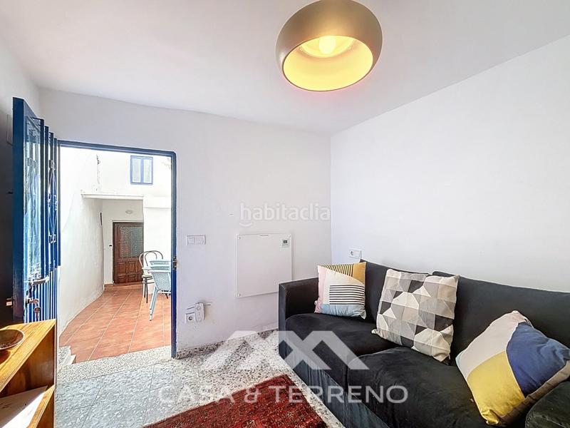 Foto c7661102-48d8-458e-859e-985d38f3b0df. Maison jumelée avec parking dans Canillas de Aceituno