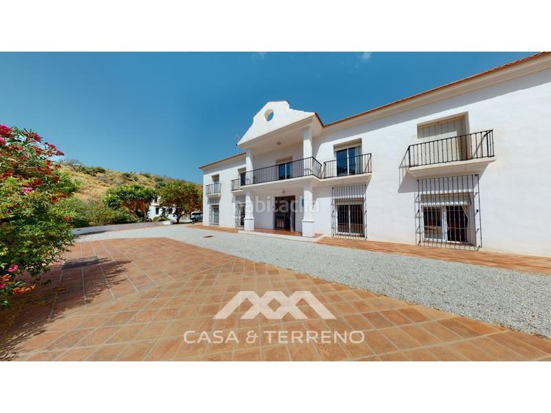 Foto b274dcf5-9019-4fe4-8607-7cfa13bfb646. Locale commerciale in Macharaviaya