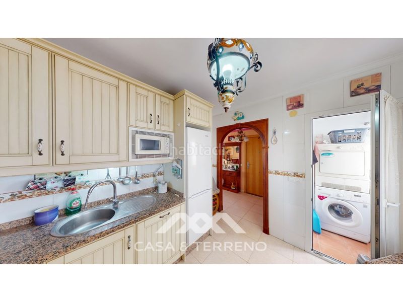 Foto 1b68604d-2320-4d3b-a71a-6902426c1aa8. Àtic amb aparcament piscina a El Limonar Vélez - Málaga