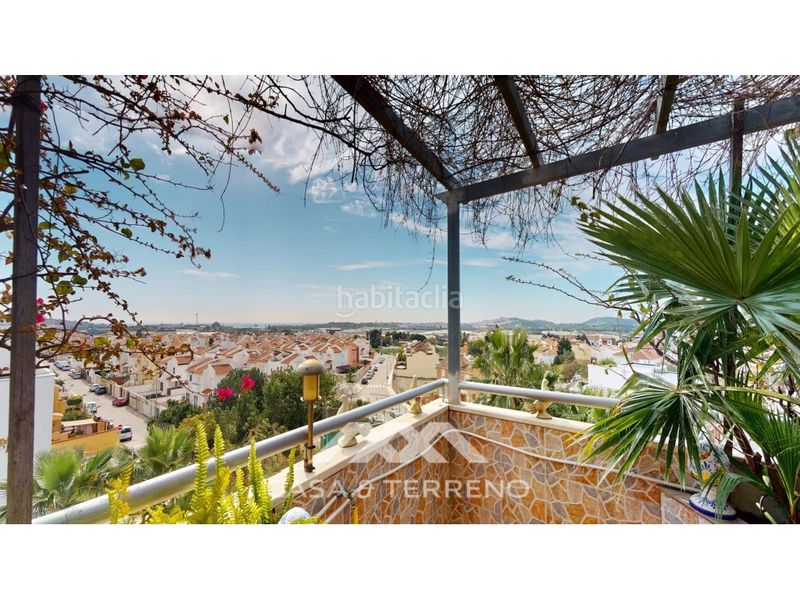 Foto 7eeb04fa-9a2b-4518-a180-a8e774266178. Àtic amb aparcament piscina a El Limonar Vélez - Málaga