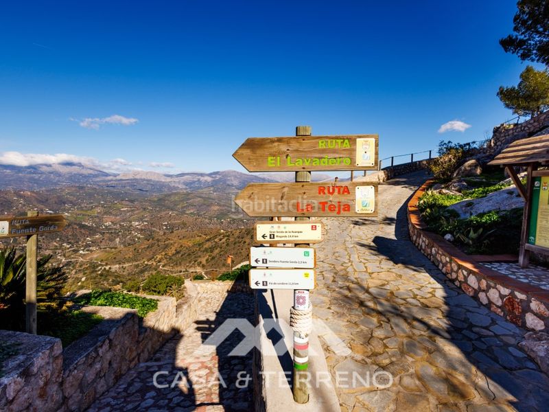 Foto 065ba680-4001-4b3b-8974-c302777b6dce. Casa amb aparcament piscina a Comares