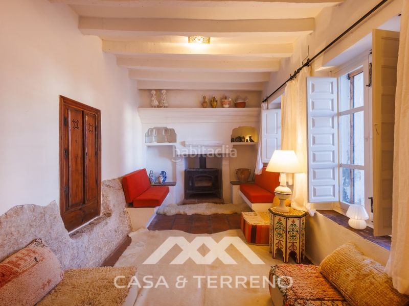 Foto 07a86777-646a-497a-b9ab-d29aacb36139. Casa amb aparcament piscina a Comares