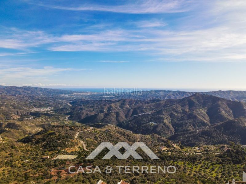 Foto 7cadbce5-7c0b-42a5-8872-e4eb93c8eac7. Casa amb aparcament piscina a Comares