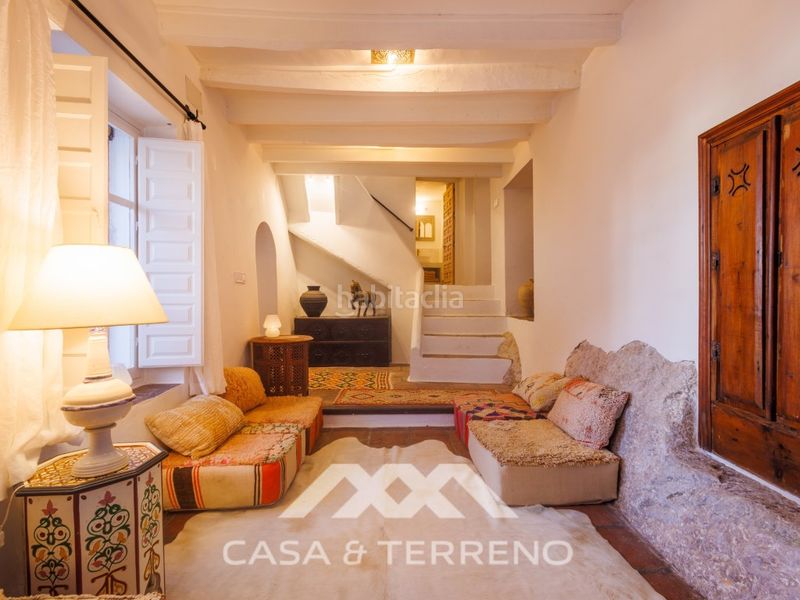 Foto b3bc9cc5-a02a-44f4-b80b-4fd1284c8f9b. Casa amb aparcament piscina a Comares