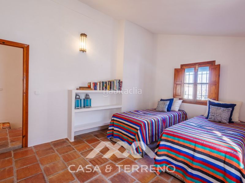 Foto c0c0c25a-235e-4c4c-a21e-b652c48d0dda. Casa amb aparcament piscina a Comares