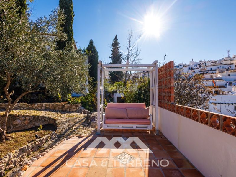 Foto e5800c27-2074-4926-811e-cb60d27d82d0. Casa amb aparcament piscina a Comares