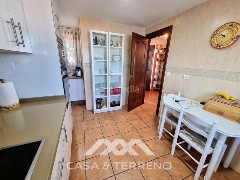 Foto 01121130-75a6-4577-9255-d30376cb6654. Casa amb aparcament a Torrox park Torrox