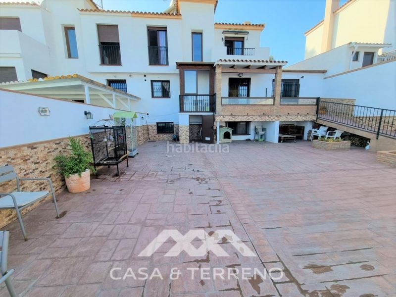 Foto 265117e6-fc4f-4e9d-888a-ed3b028063d5. Casa amb aparcament a Torrox park Torrox