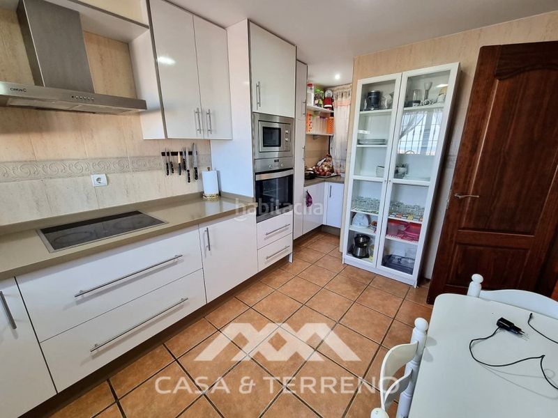 Foto c3abe2c7-8ac4-438f-9ef1-1974e5ab148a. Casa amb aparcament a Torrox park Torrox