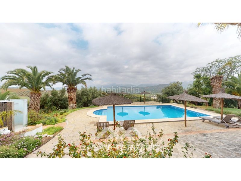 Foto 7af2aea7-771b-482b-8daf-00c43342fa51. Casa amb aparcament piscina a Álora