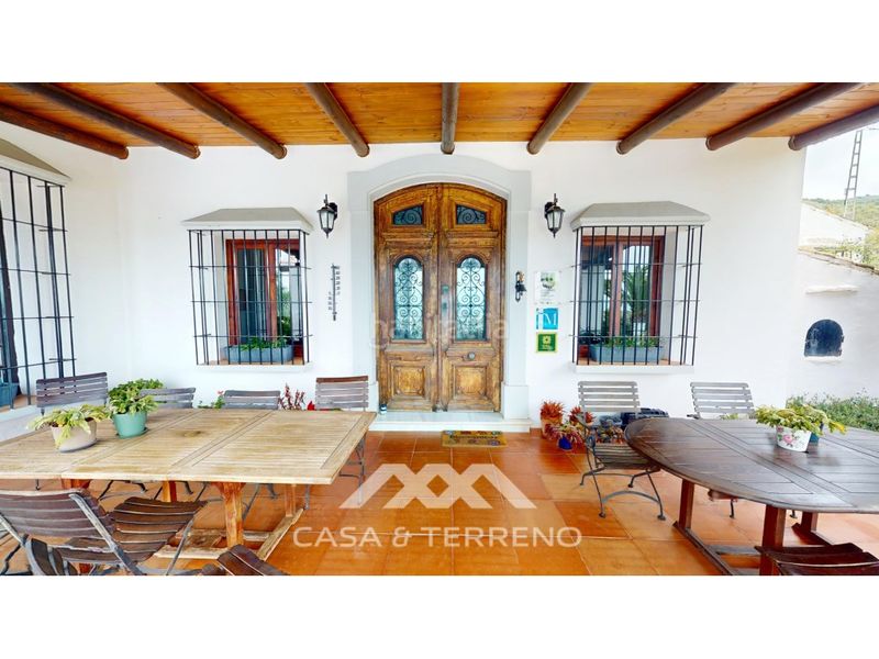 Foto a8342708-1fb6-47f6-9b6a-a7641a27c924. Casa amb aparcament piscina a Álora