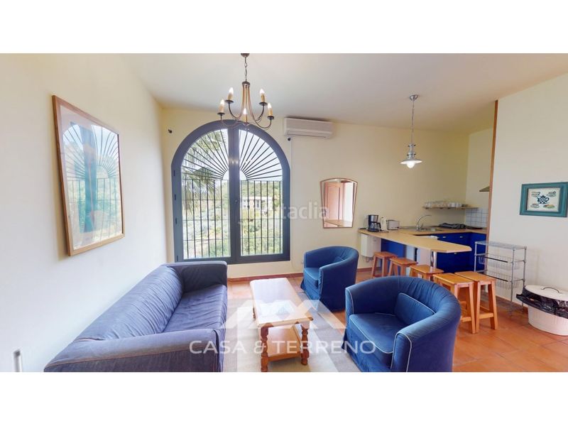 Foto ad004324-f2a8-43e9-8d96-87ac65778ed0. Casa amb aparcament piscina a Álora