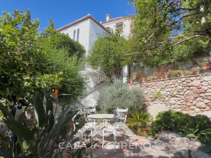 Foto 87165337-3d9f-4d74-81fa-39c484afcefc. Casa amb piscina a Comares
