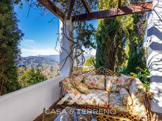 Maison  Calle castillo. Nuevo precio  una oportunidad única en el corazón de comares