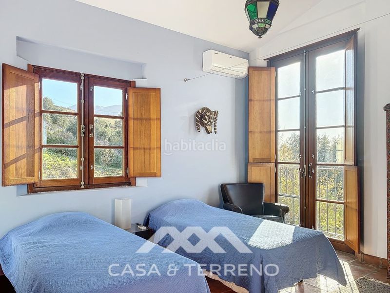 Foto 4b4ca508-4ab9-464d-94e4-1b2bc0a36eee. Casa amb calefacció aparcament piscina a Alcaucín