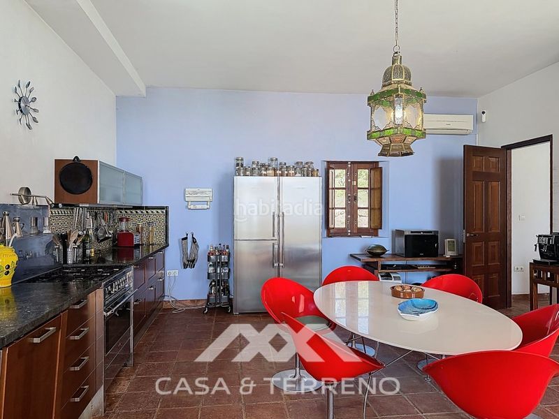 Foto 42c90175-b8b1-415e-863d-44a64eb2eda5. Casa amb calefacció aparcament piscina a Alcaucín