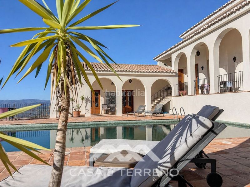 Foto 96ca5797-ab97-4bef-a979-158f82b3f2a7. Casa amb calefacció aparcament piscina a Alcaucín