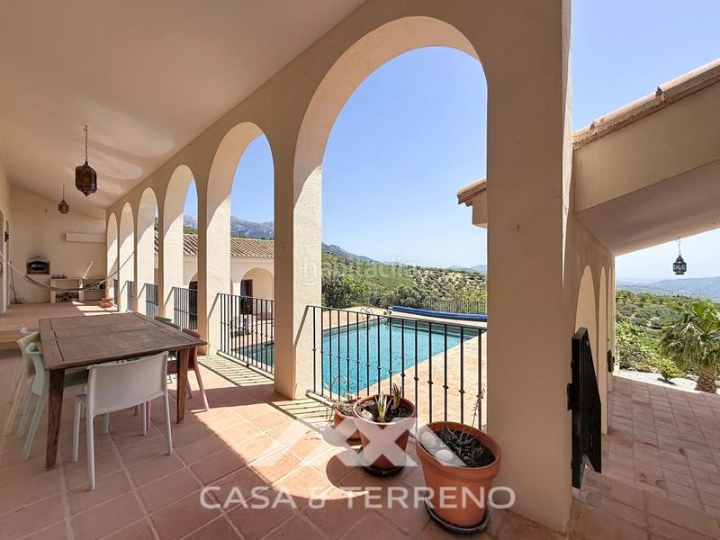 Foto ad64b7dc-6aa9-48db-be9b-ff4948385295. Casa amb calefacció aparcament piscina a Alcaucín