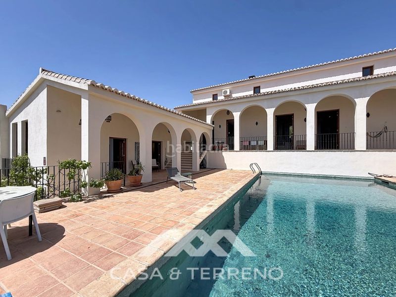 Foto d4ddfe62-58b6-4b6c-8947-e3b29ba5beb4. Casa amb calefacció aparcament piscina a Alcaucín
