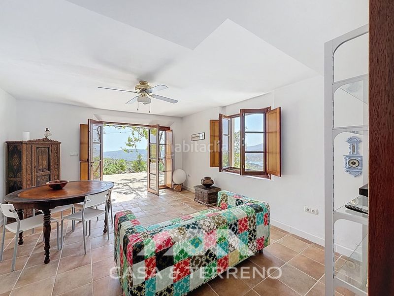 Foto d8d69fc7-2a63-47e4-aca3-54a7304639bd. Casa amb calefacció aparcament piscina a Alcaucín