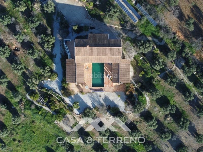 Foto dc98315a-77bb-4650-96ea-b03a5a9a1b93. Casa amb calefacció aparcament piscina a Alcaucín