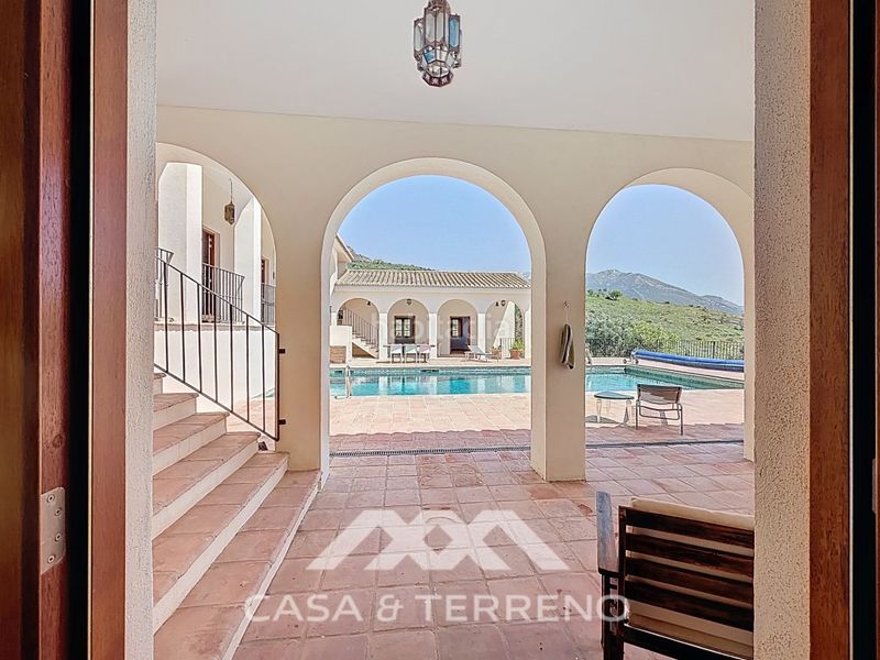 Foto e62a12c5-7d1b-403b-b07d-09f6951b7789. Casa amb calefacció aparcament piscina a Alcaucín