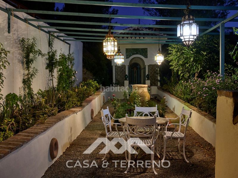 Foto 09315422-f468-4d91-bf60-27199135d8b9. Casa amb piscina a Comares