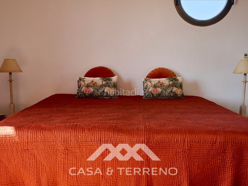 Foto a885ccfd-86db-42a3-ac0f-6bb5063cf7ca. Casa amb piscina a Comares