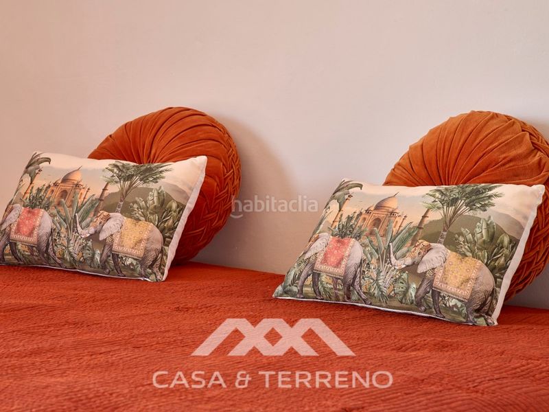 Foto c13c291c-8d38-4513-8730-d455c78e0e68. Casa amb piscina a Comares