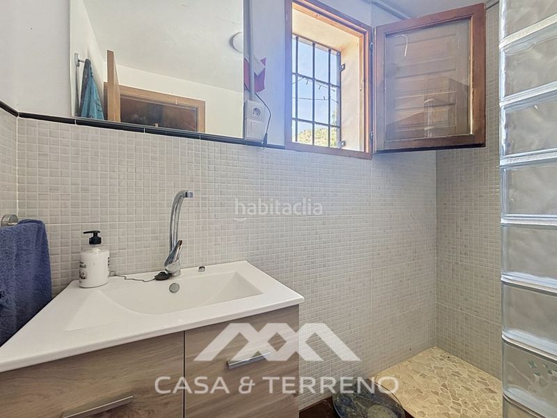 Foto bd0073d9-6e07-48c6-8220-44773571b1bc. Casa amb aparcament a Totalán
