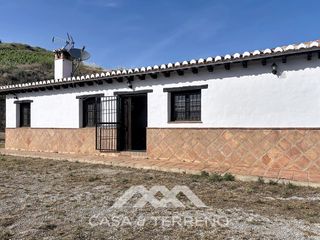Location Chalet  Poligono 6 paraje 46 rio borge. Precioso chalet de larga temporada con impresionantes vistas y t