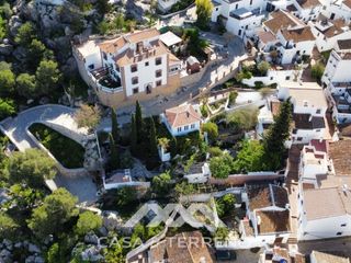 Haus  Calle castillo. Un estilo de vida extraordinario en el corazón de andalucía