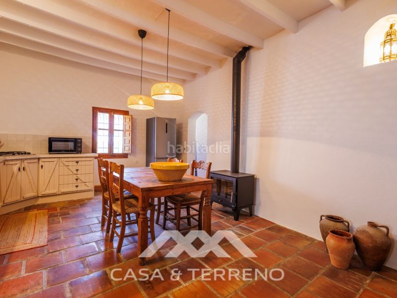 Foto dc5457b5-8ec2-4051-b7c1-67b40c5194cc. Casa amb aparcament piscina a Comares
